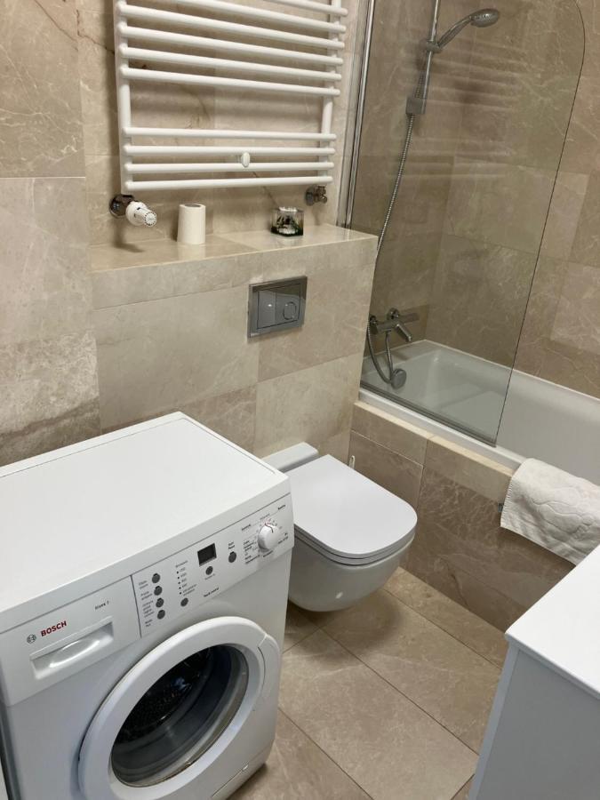JAB Apartament Przy Klinice Business&Family Stettin Exterior foto