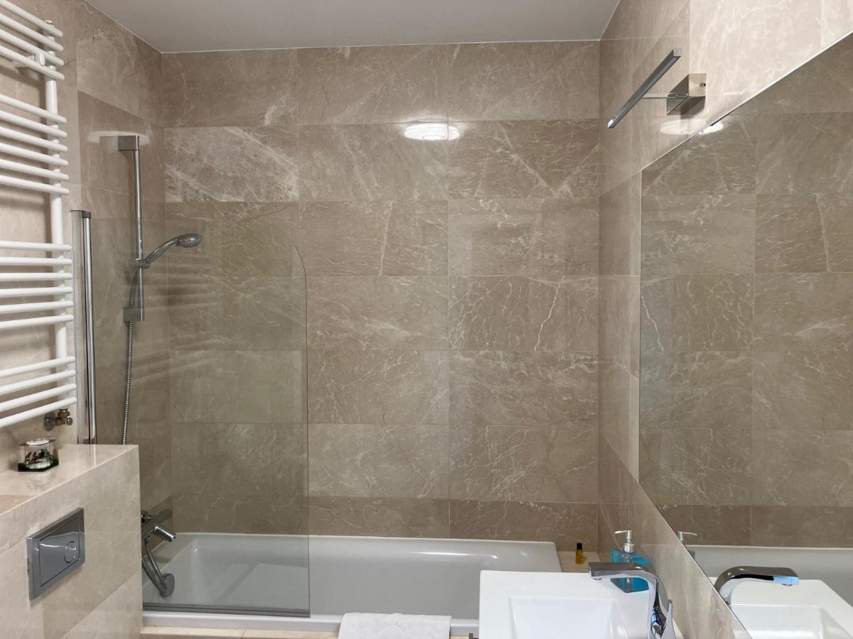JAB Apartament Przy Klinice Business&Family Stettin Exterior foto